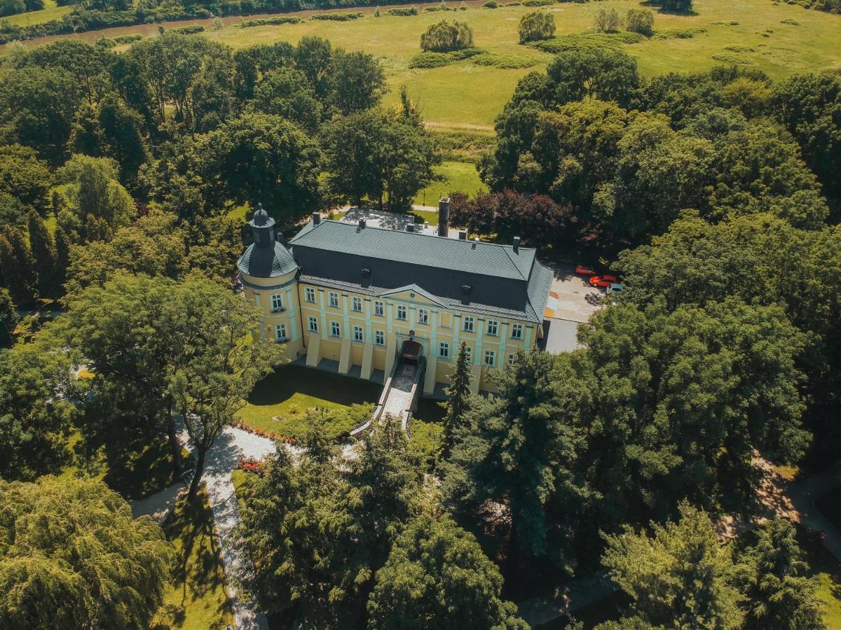 Hotel Zamek Chalupki Exterior foto